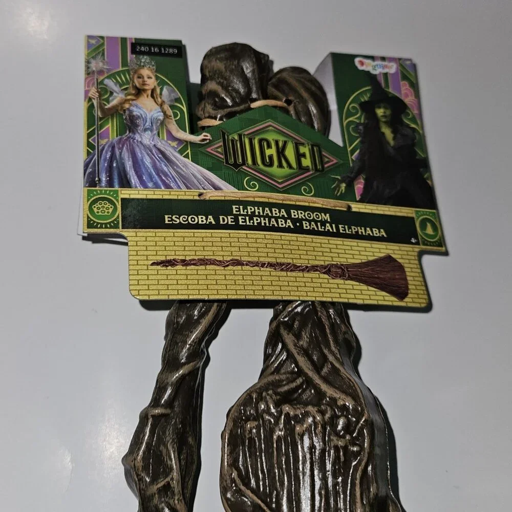 NEW Wicked Elphaba Broom Halloween Costume Accessory Disguise 34